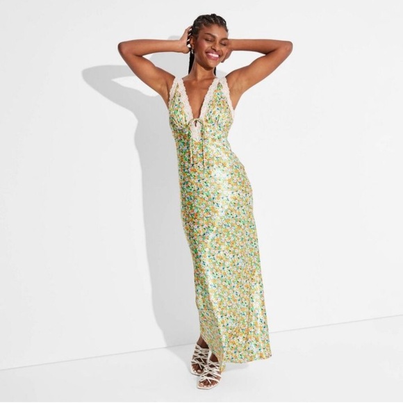 wild fable Dresses & Skirts - Wild Fable Floral Lace Trim Dress